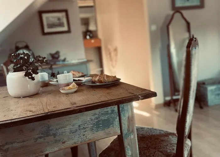 Patina House Barevny Svet Apartment